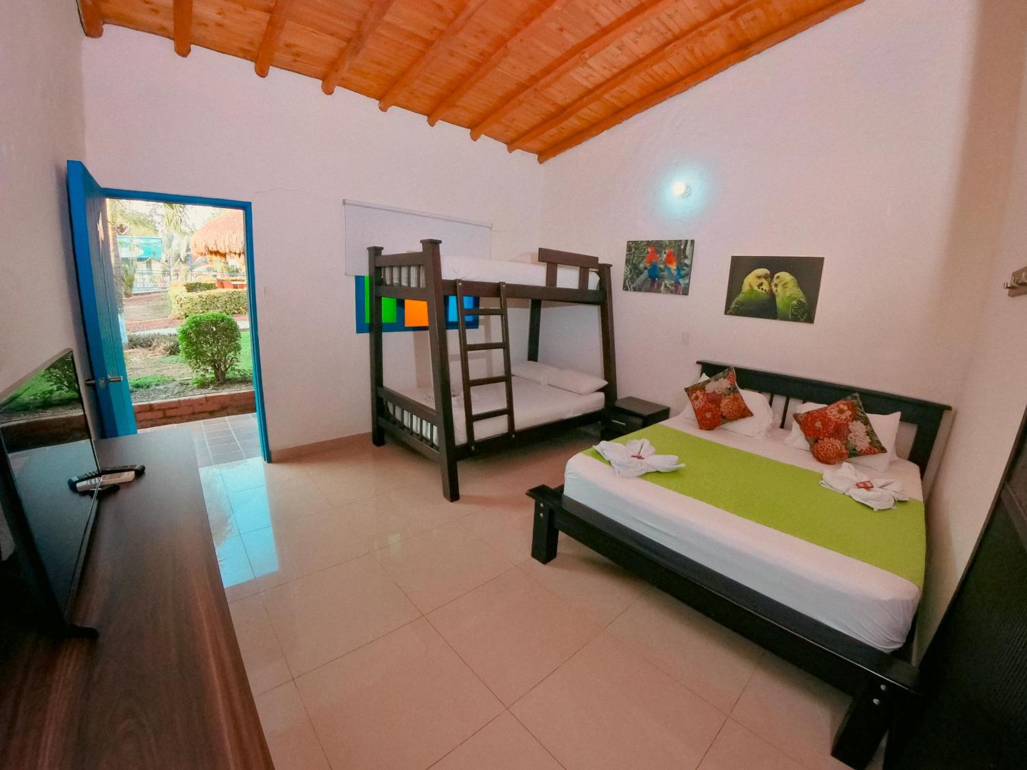 Hotel Acuarela Del Rio Santa Fe de Antioquia Exteriör bild